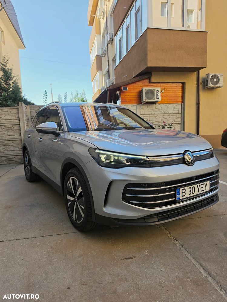 Volkswagen Tiguan - 5