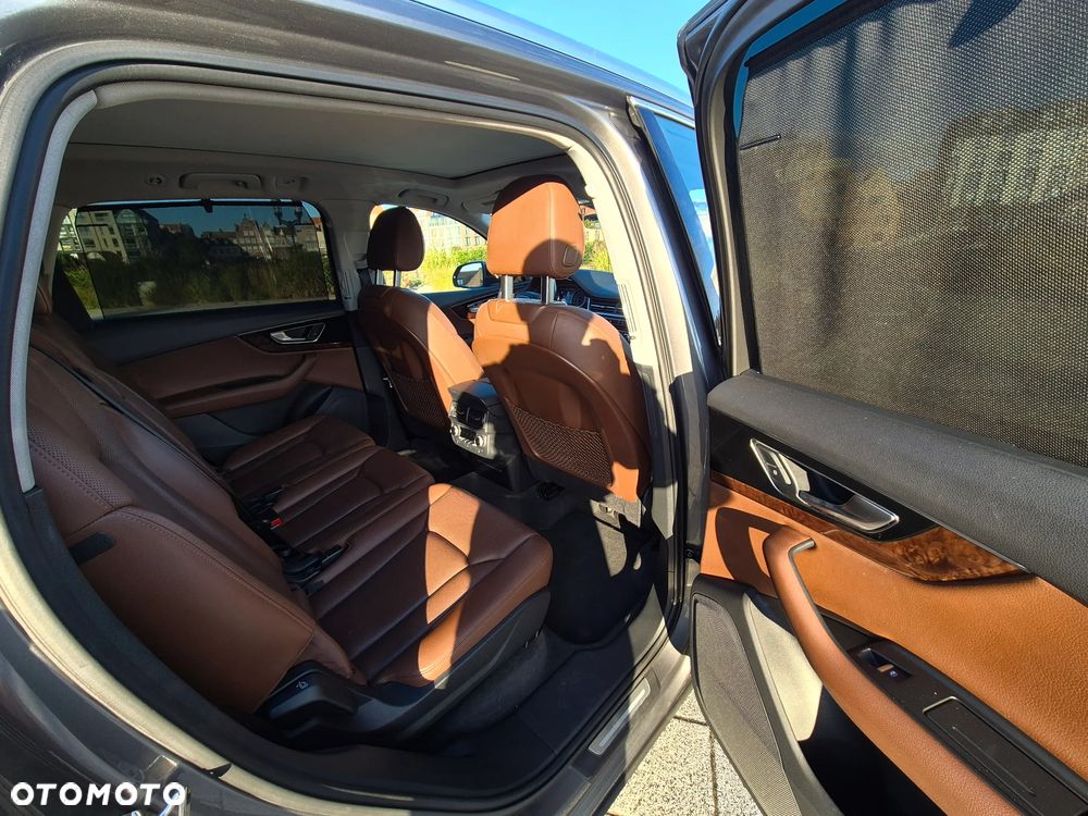 Audi Q7 3.0 TFSI Quattro Tiptr - 19