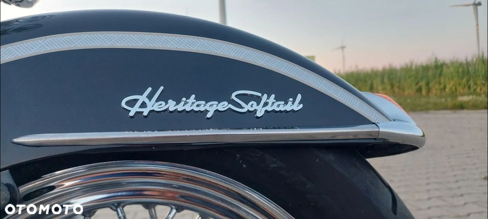 Harley-Davidson Softail - 22
