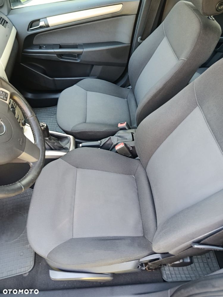 Opel Astra - 9