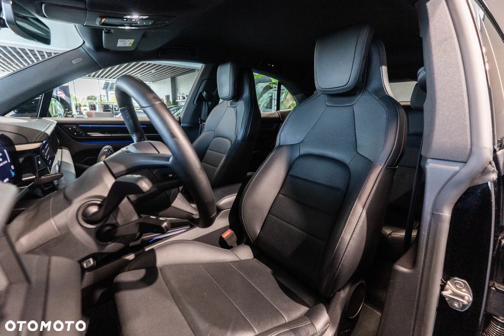 Porsche Macan - 10