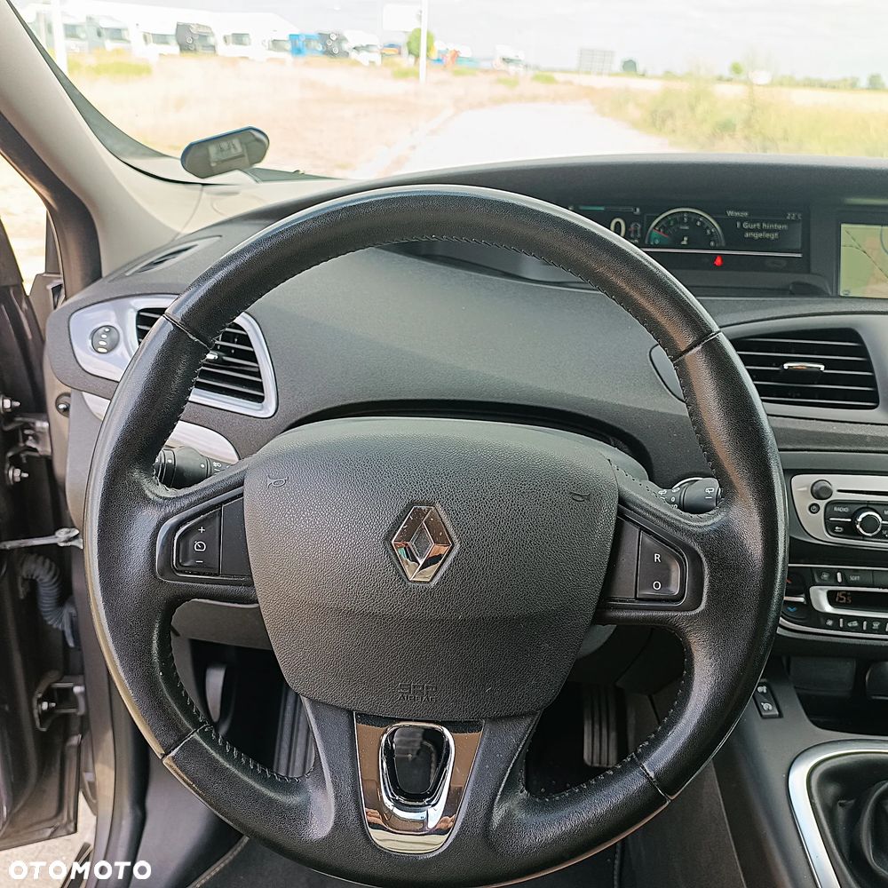 Renault Scenic dCi 110 LIMITED - 24