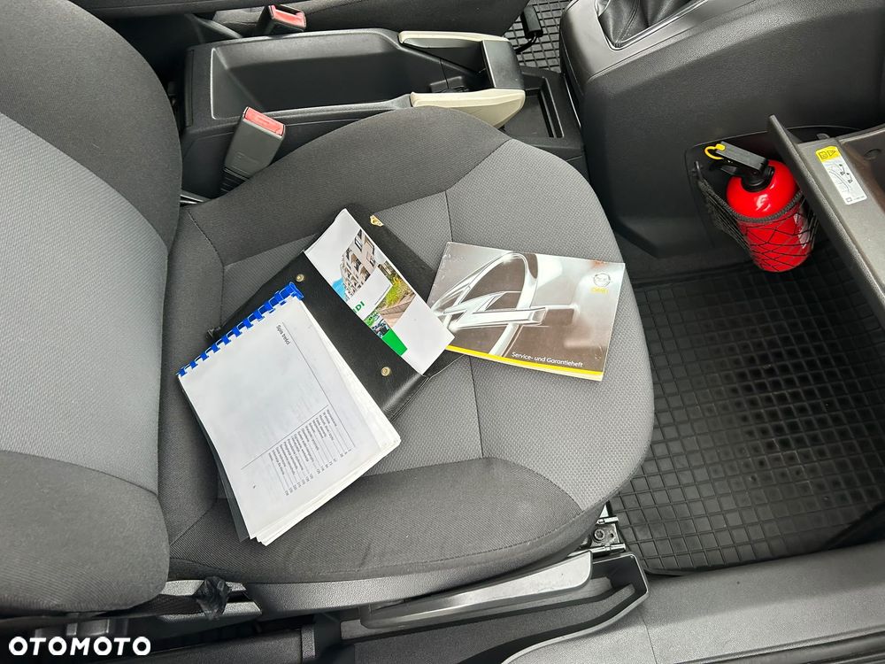 Opel Zafira 1.6 Edition - 16