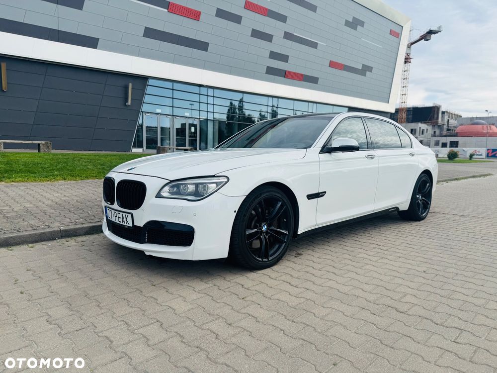 BMW Seria 7 750Li xDrive - 6