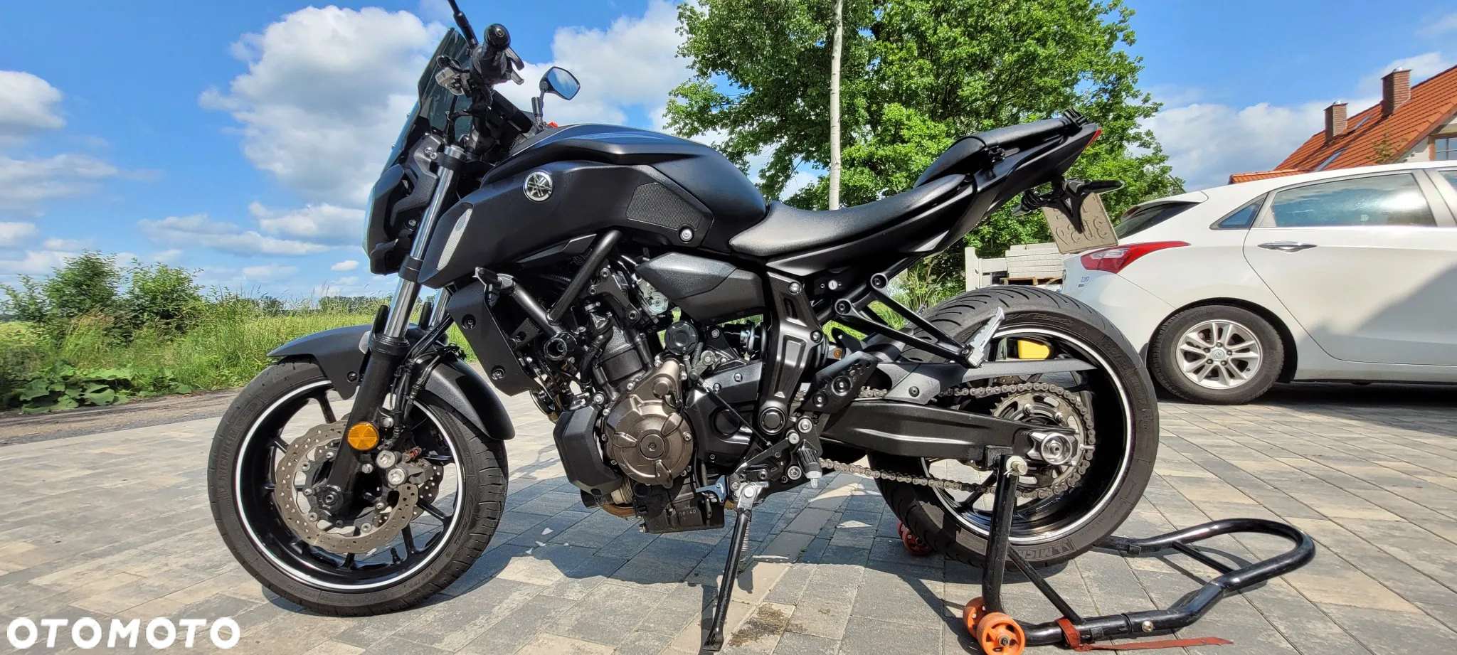 Yamaha MT - 5