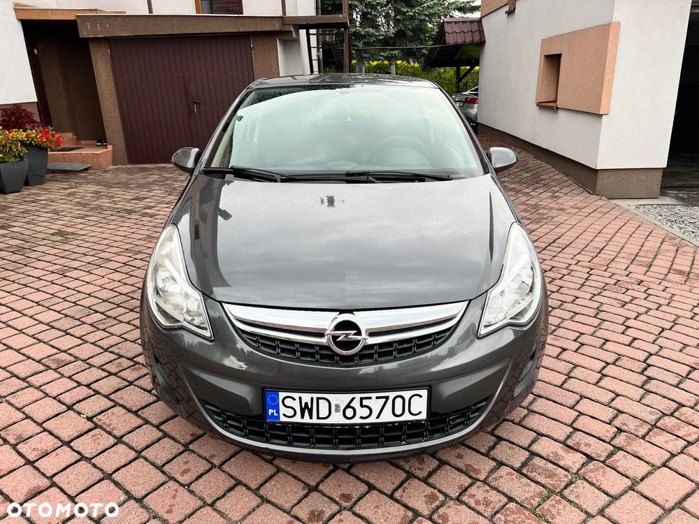 Opel Corsa 1.2 16V Essentia - 37
