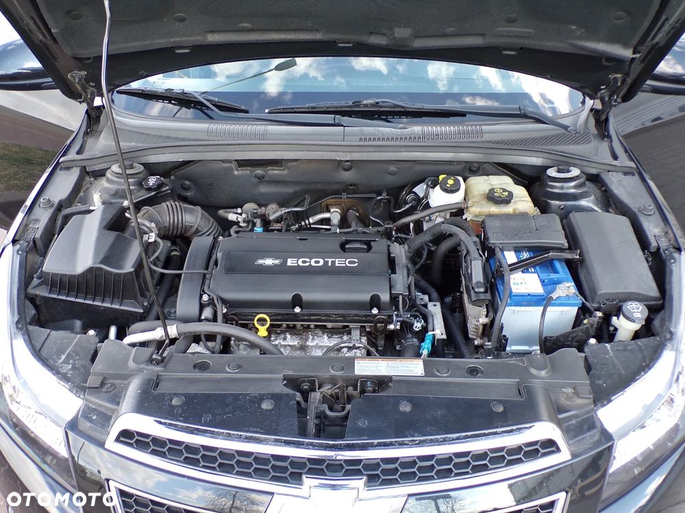 Chevrolet Cruze 1.6 LT+ - 28