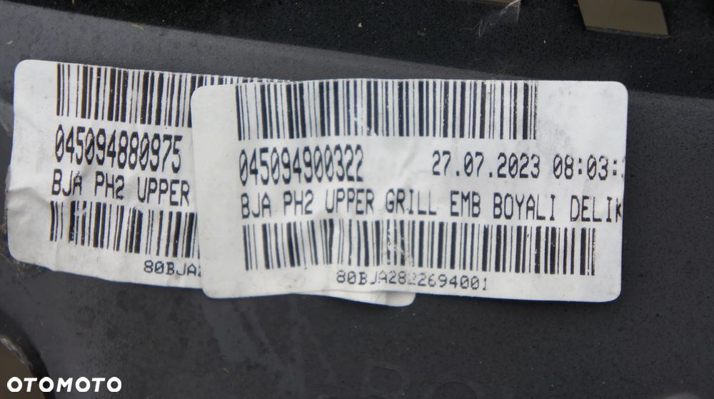 ATRAPA GRILL EMBLEMAT ZNACZEK RENAULT CLIO V LIFT - 11