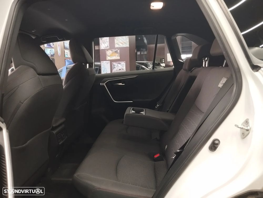 Toyota RAV4 2.5 HDF Plug-in Comfort AWD-i - 16