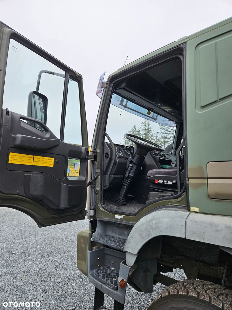 Iveco EuroTrakker - 4