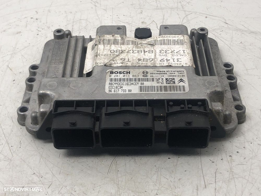 Centralina do motor ECU Usado PEUGEOT 307 1.6 HDi 0281011863 0 281 011 863 MOTOR... - 2