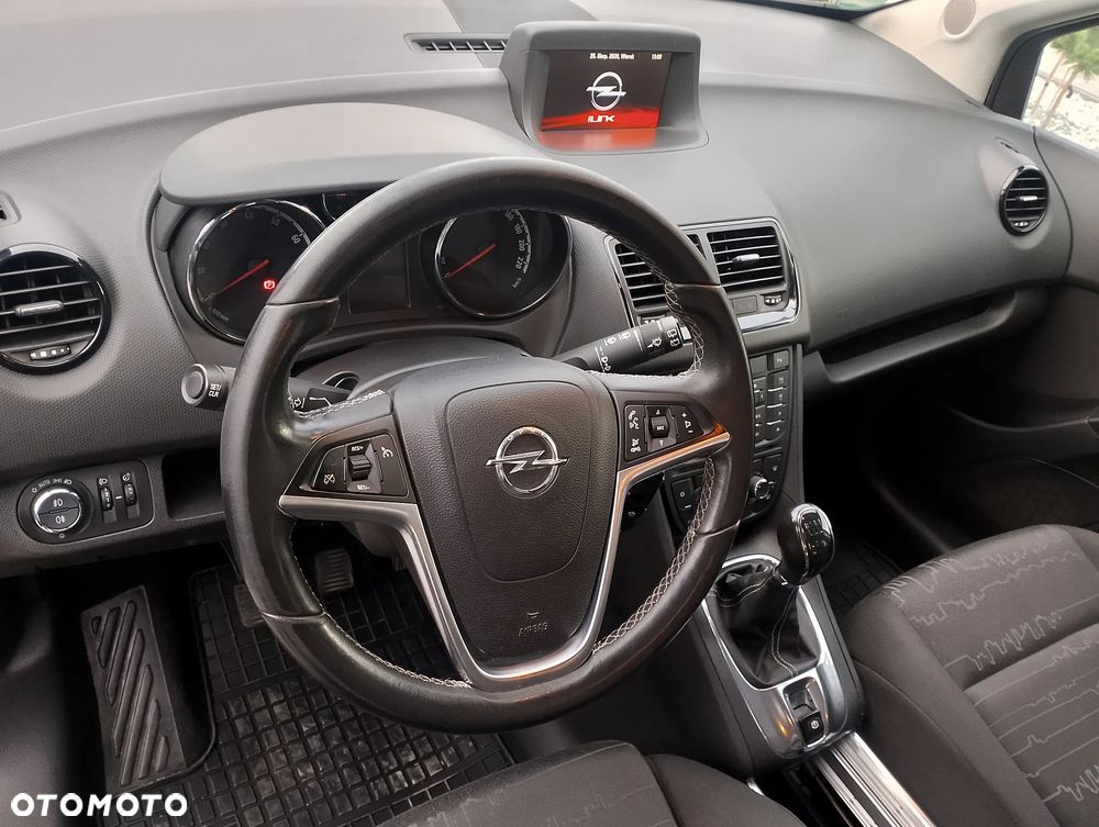 Opel Meriva - 16