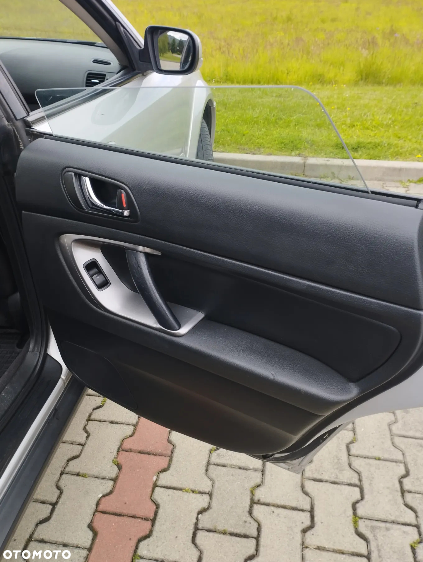 Subaru Outback Legacy 2.5i AT - 13