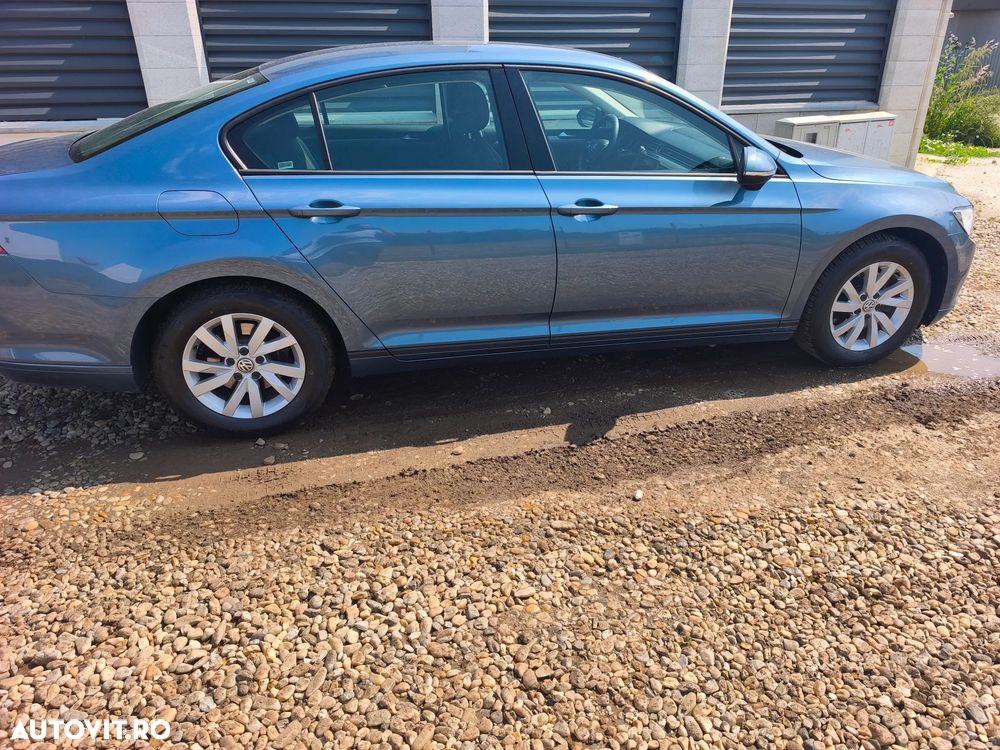 VOLKSWAGEN Passat 2018