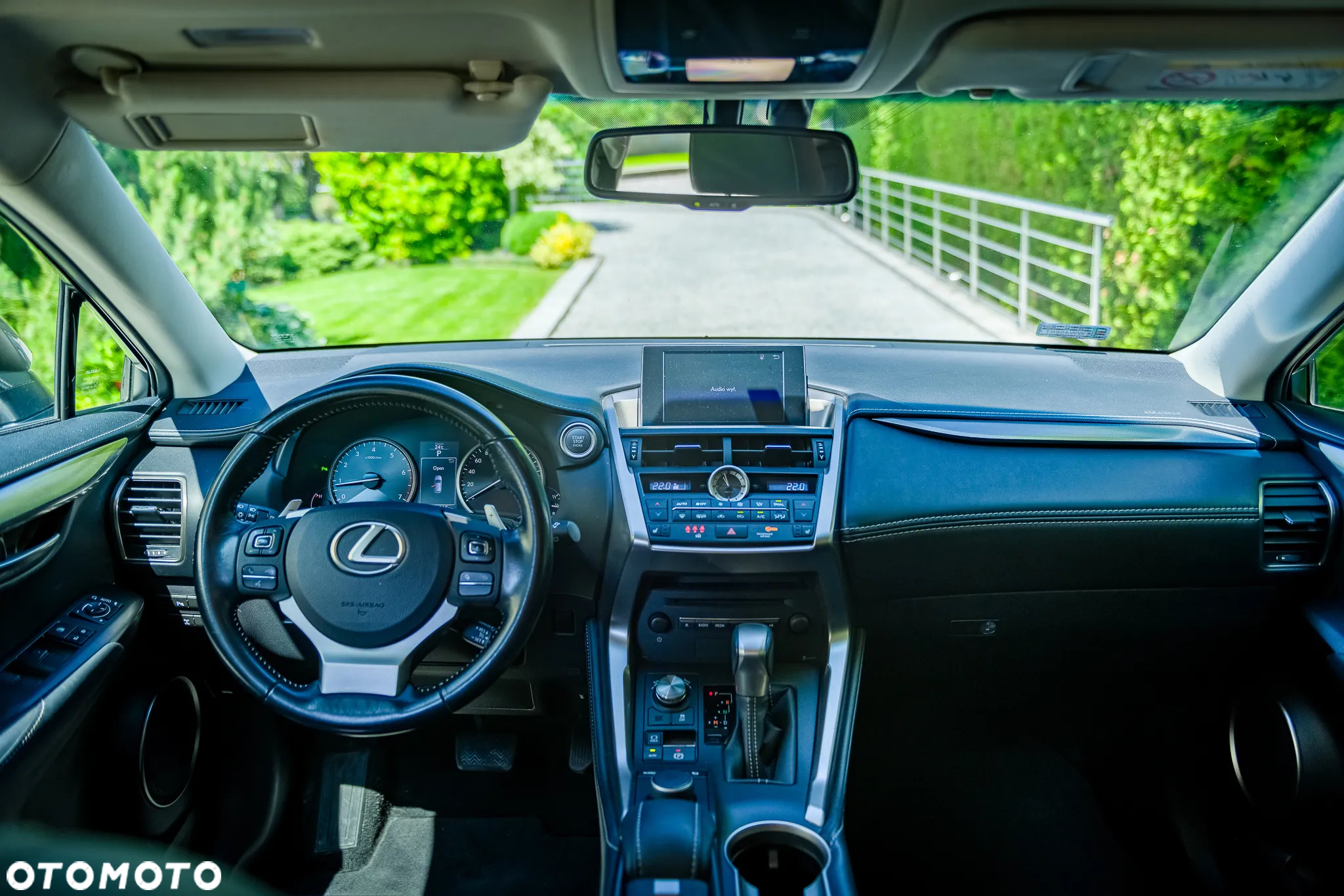Lexus NX 200t Comfort AWD - 18