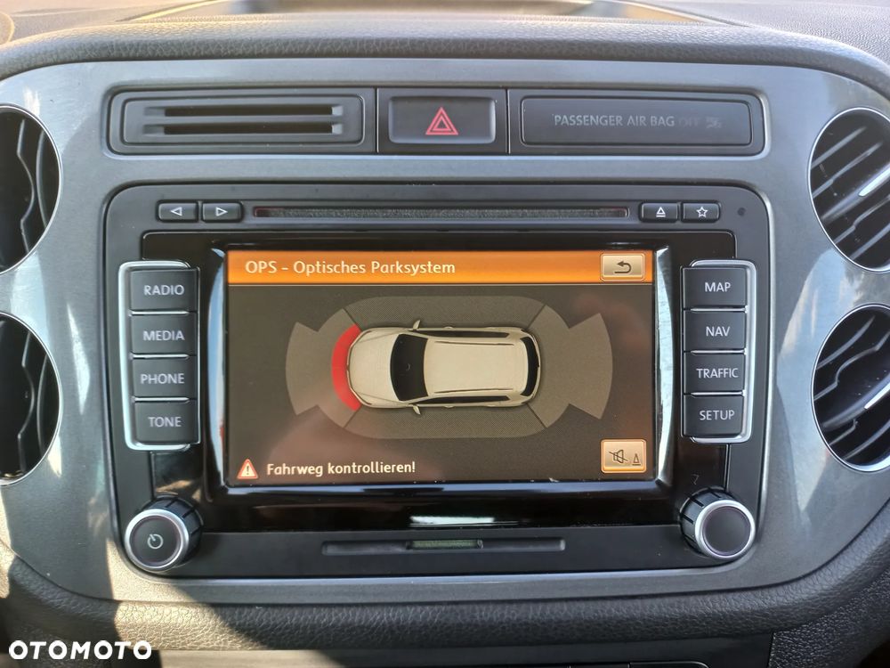 Volkswagen Tiguan 2.0 TDI DPF 4Motion DSG Sport & Style - 33