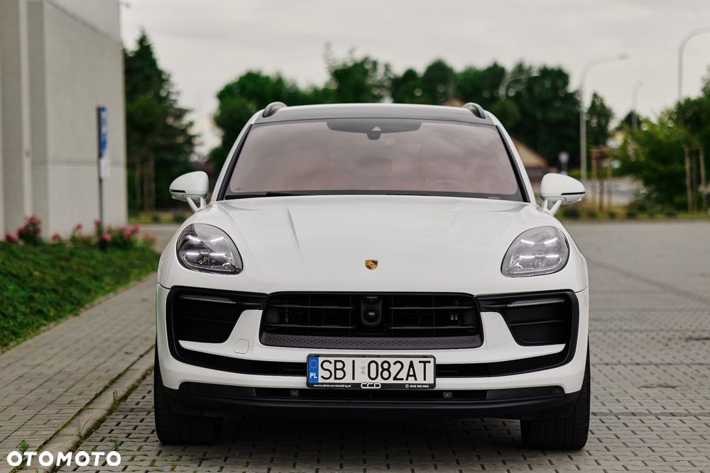 Porsche Macan Standard - 23