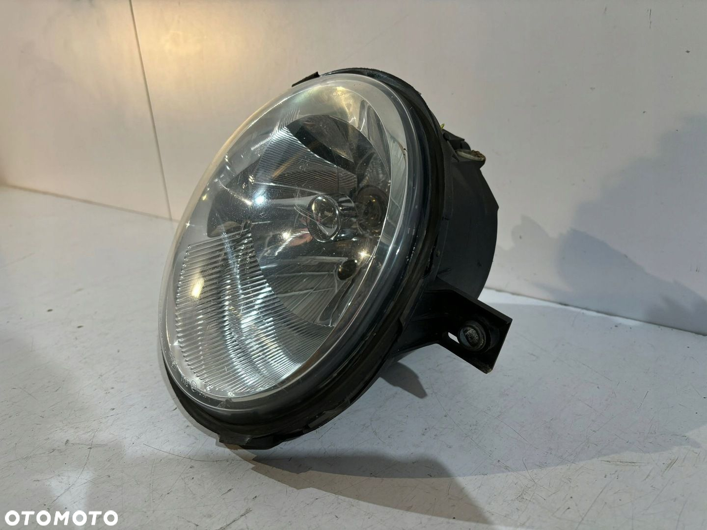 VW Lupo Lampa przednia Prawa - 13863 - 2