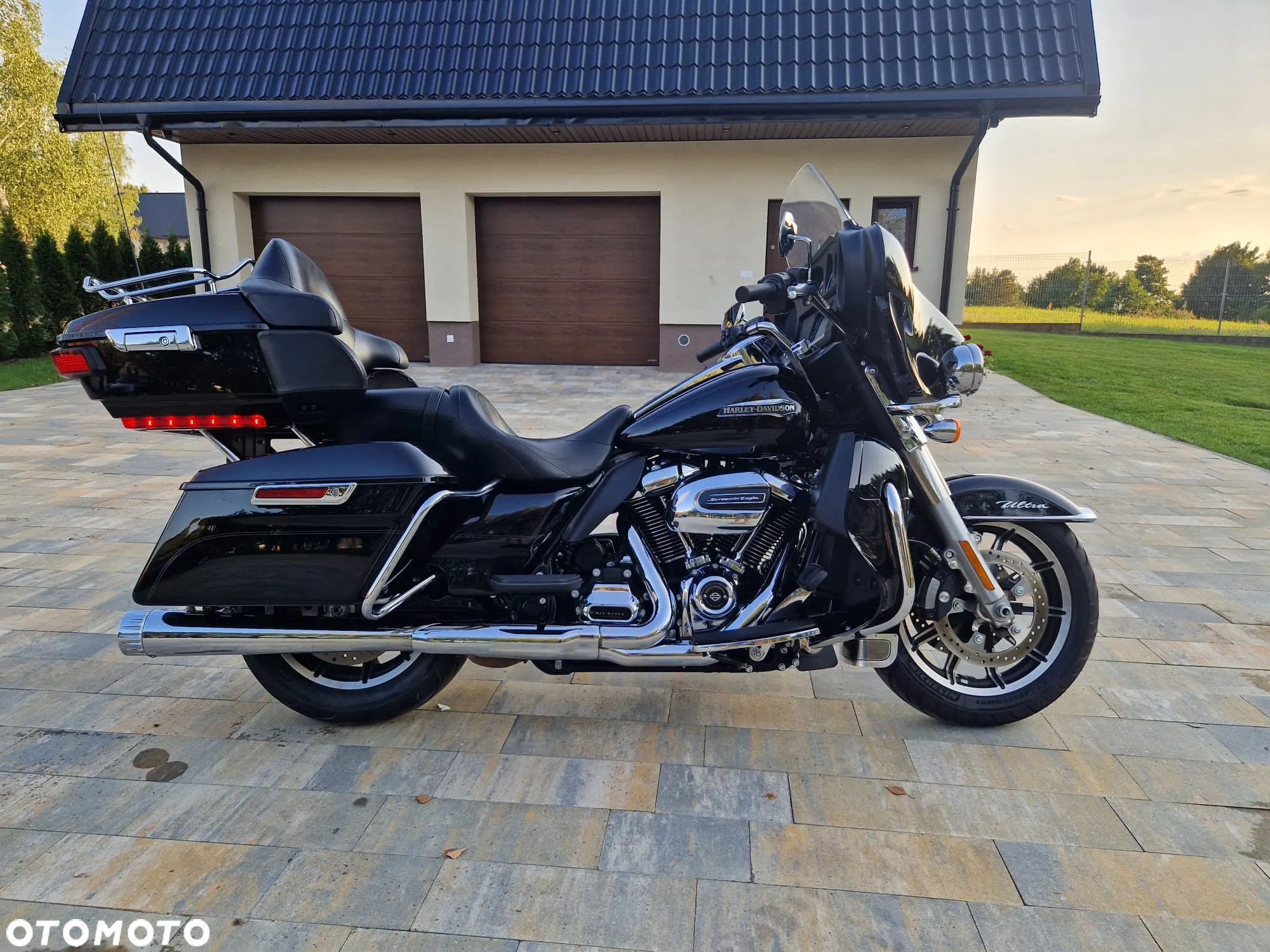 Harley-Davidson FLHTCU Ultra - 28