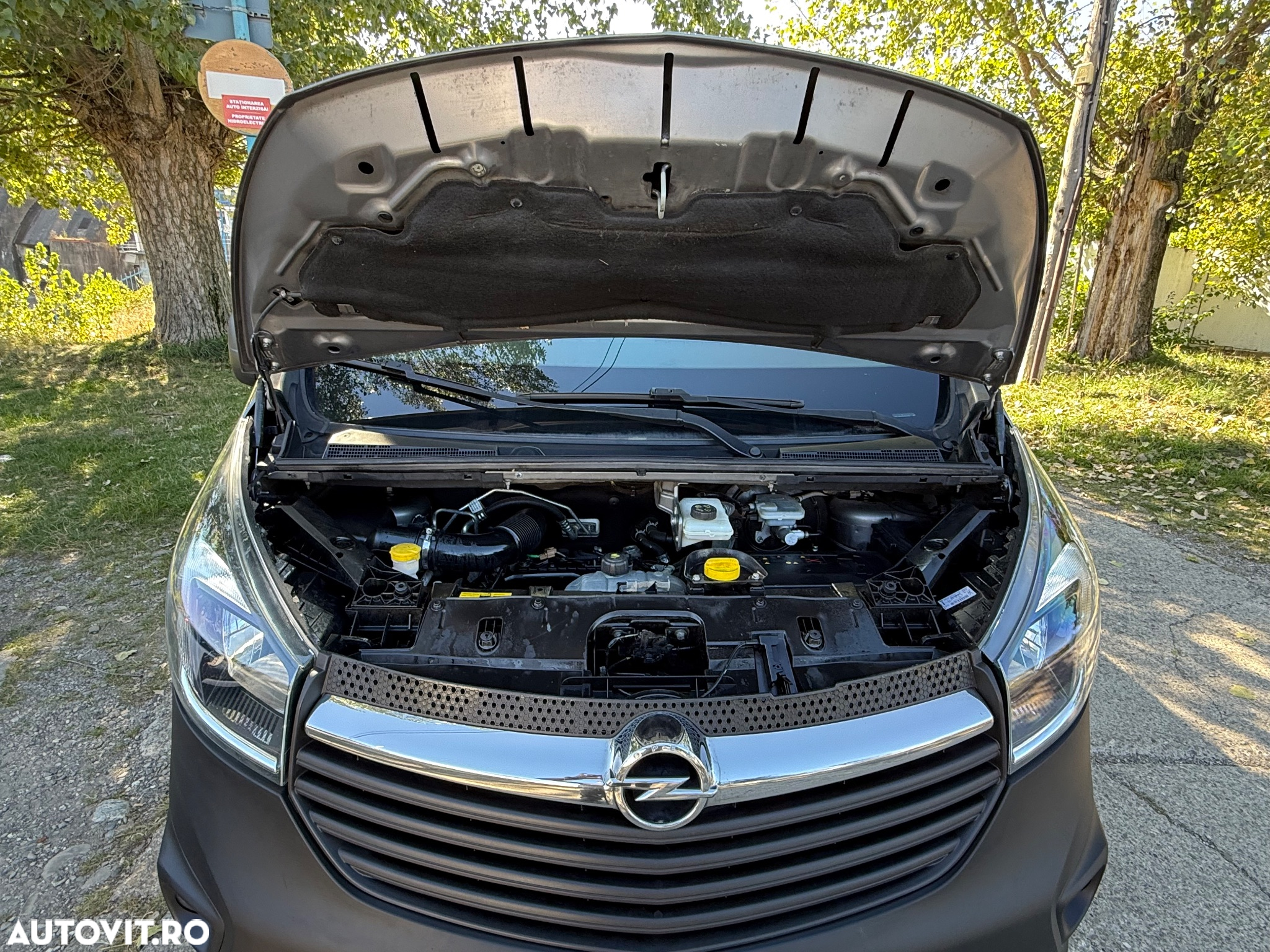 Opel Vivaro 1.6 TwinTurbo CDTI Life L1H1 2.7 t Start/Stop - 16