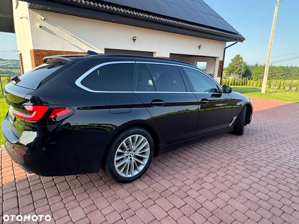 BMW Seria 5 520d - 33