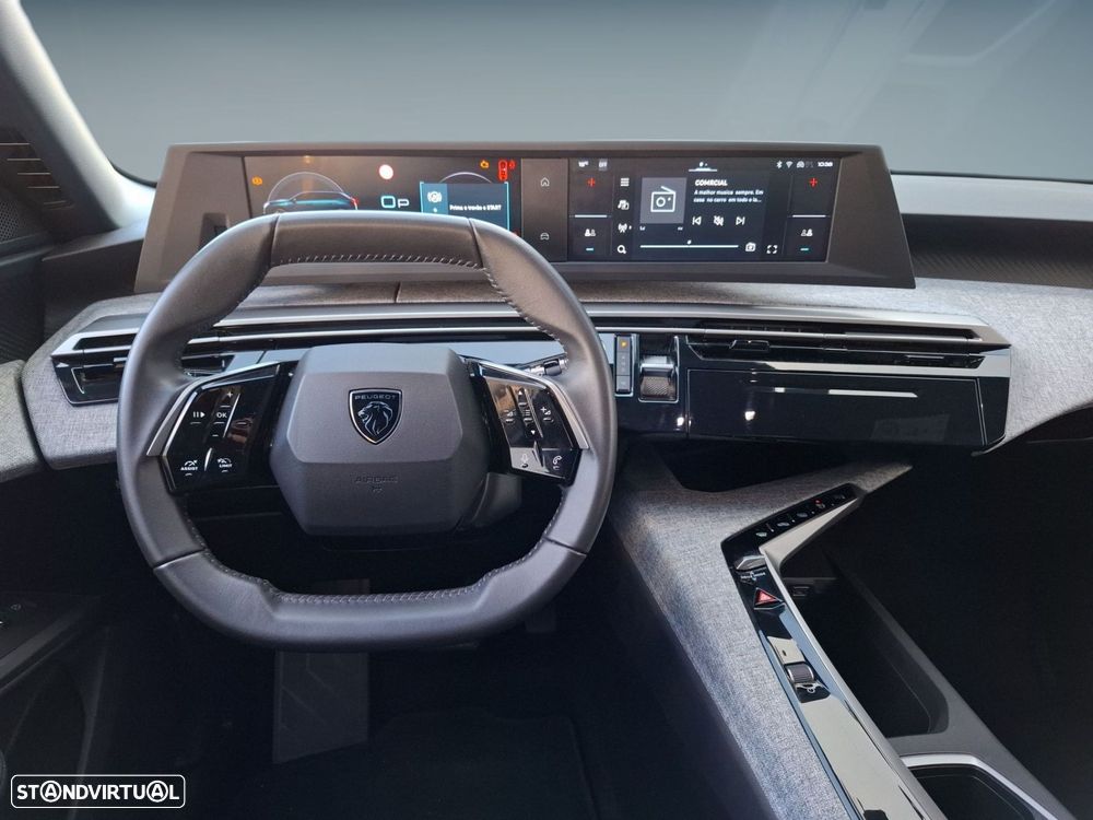 Peugeot 5008 1.2 Hybrid Allure e-DCS6 - 18