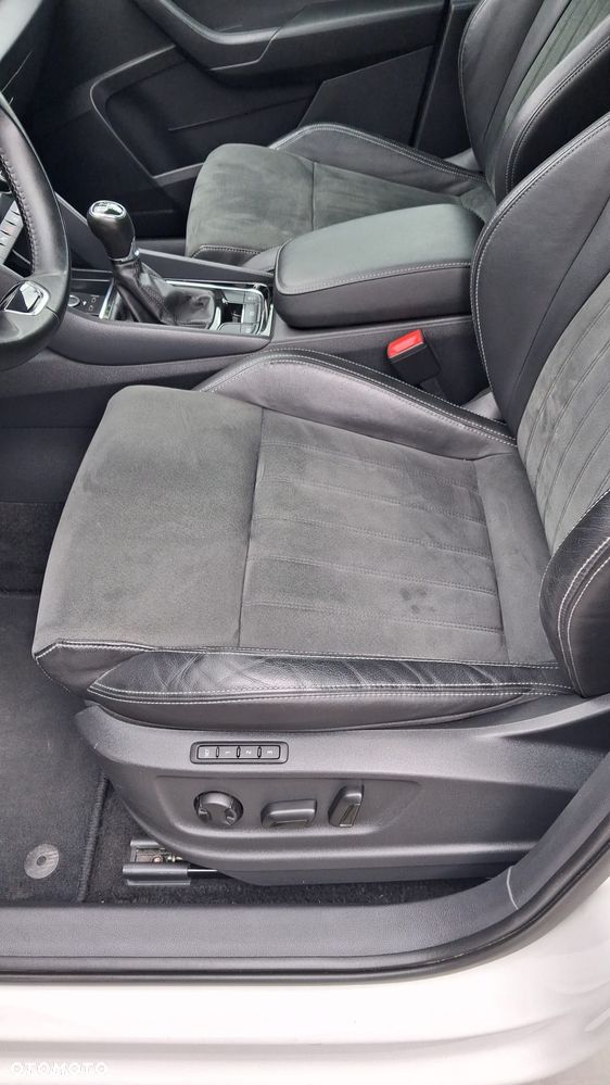 Skoda Karoq 2.0 TDI SCR 4x2 Style - 12