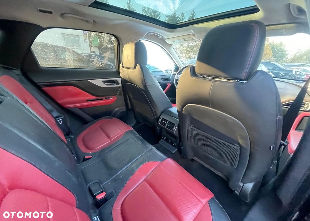 Jaguar F-Pace 2.0 i4P AWD R-Sport - 18
