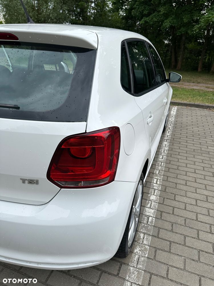 Volkswagen Polo 1.2 TSI Blue Motion Technology Highline - 16