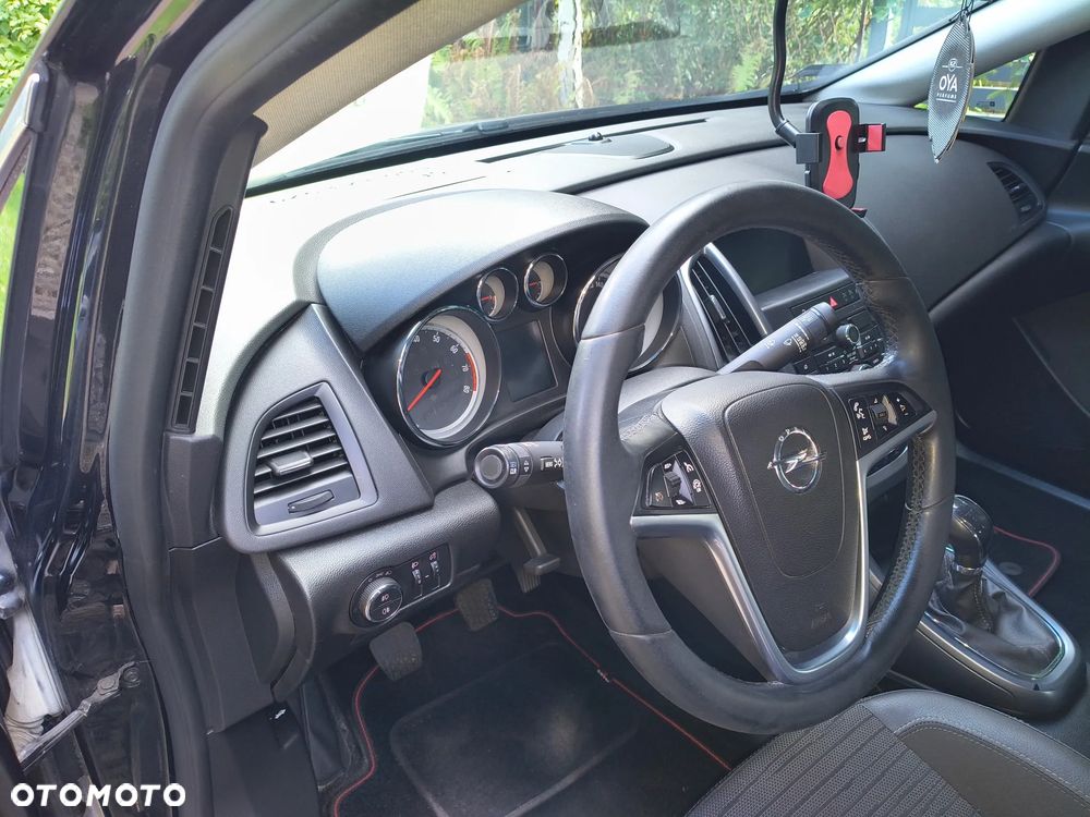 Opel Astra 1.6 Business EU6 - 5