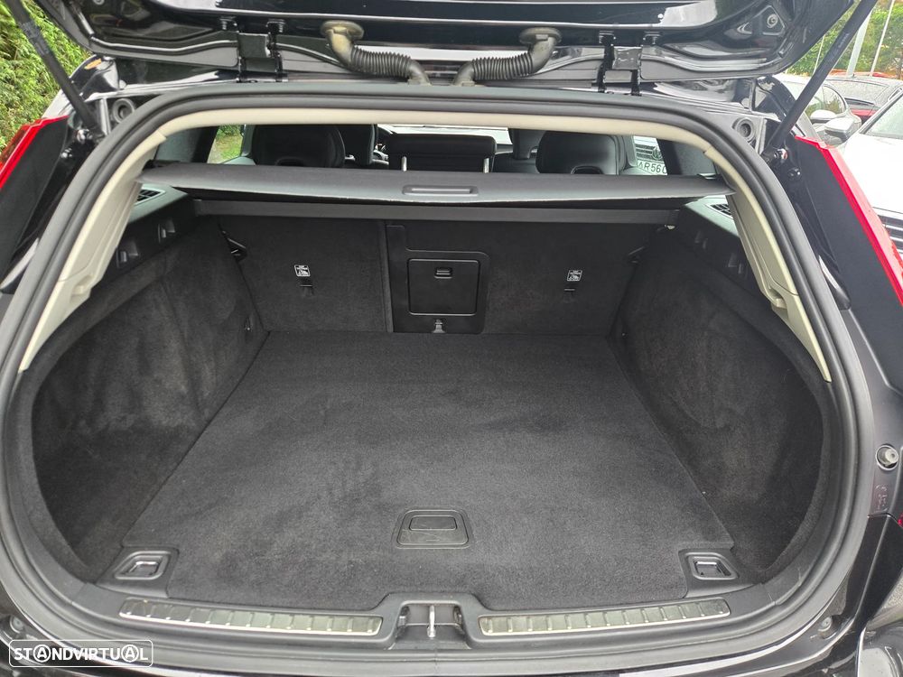 Volvo V60 2.0 D3 Momentum Plus Geartronic - 21