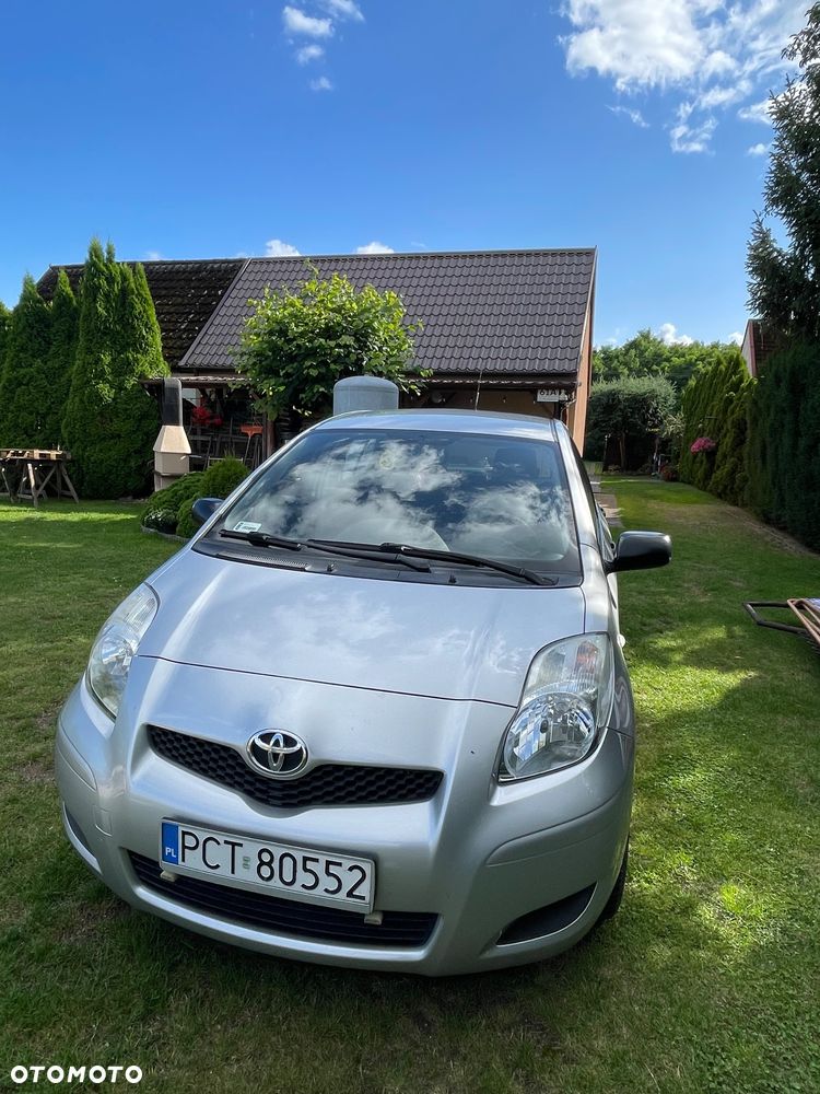 Toyota Yaris 1.33 Luna - 2