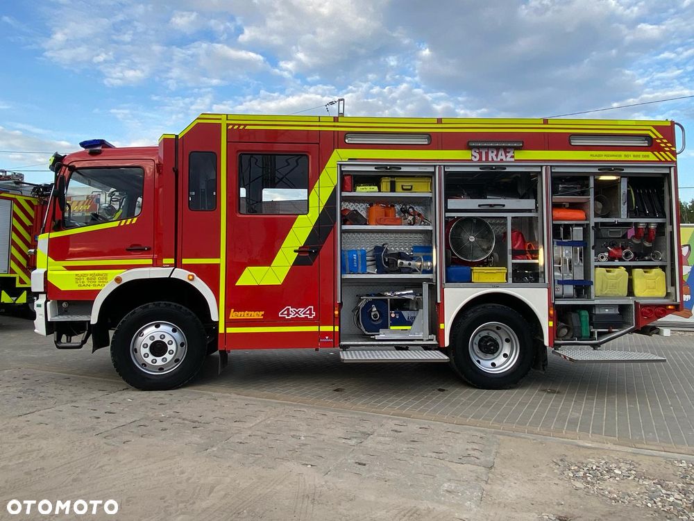 Mercedes-Benz Straż pożarna pojazd pożarniczy MERCEDES ATEGO 4x4 GBA średni terenowy uterenowiony blokady mosty reduktor maszt oświetleniowy - 4