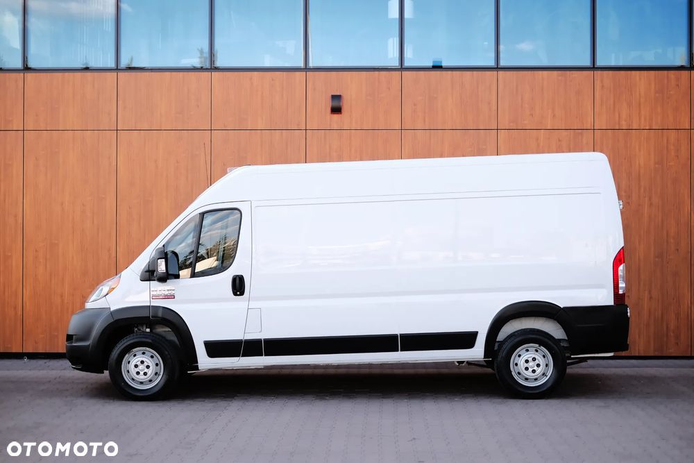 Dodge RAM PROMASTER 2500 - 3