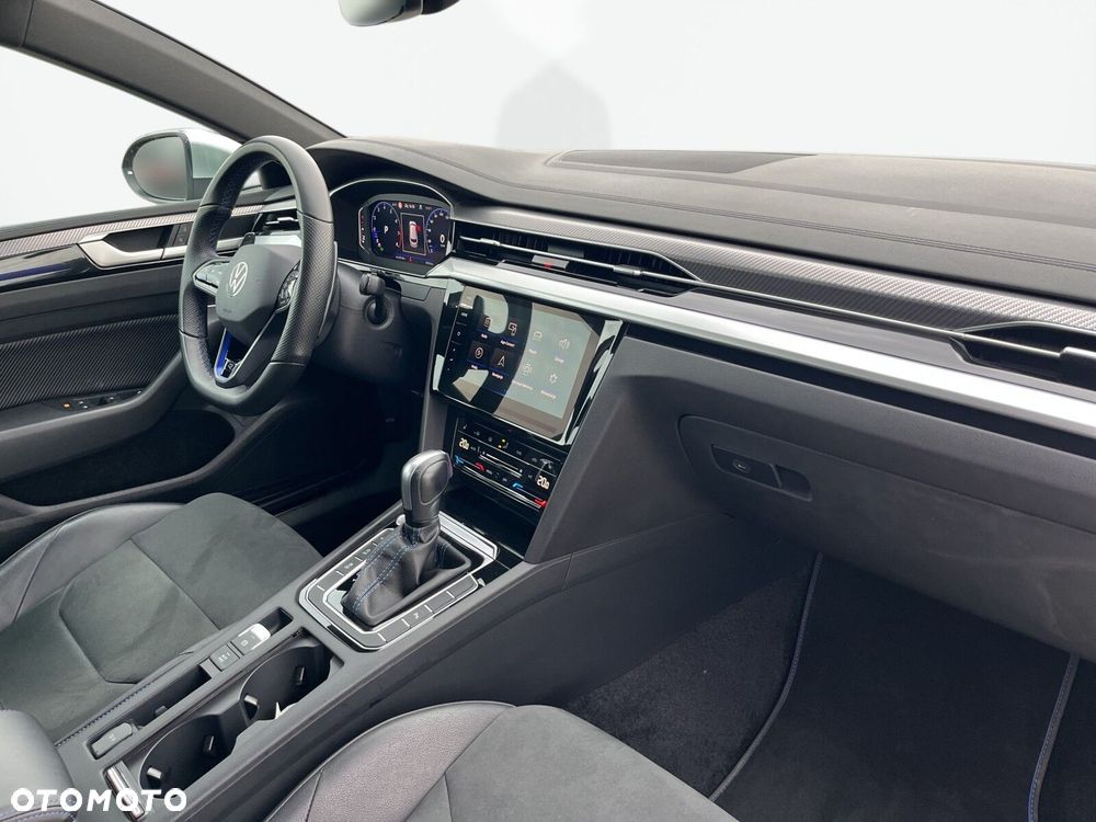 Volkswagen Arteon Shooting Brake - 11