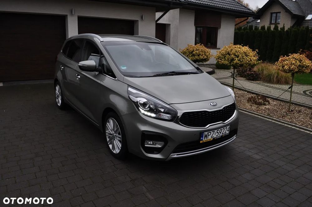Kia Carens 1.7 CRDi 141 ISG Vision - 19