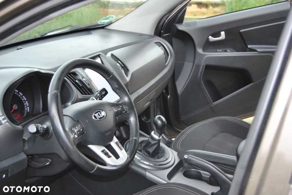 Kia Sportage 1.7 CRDI L 2WD - 11