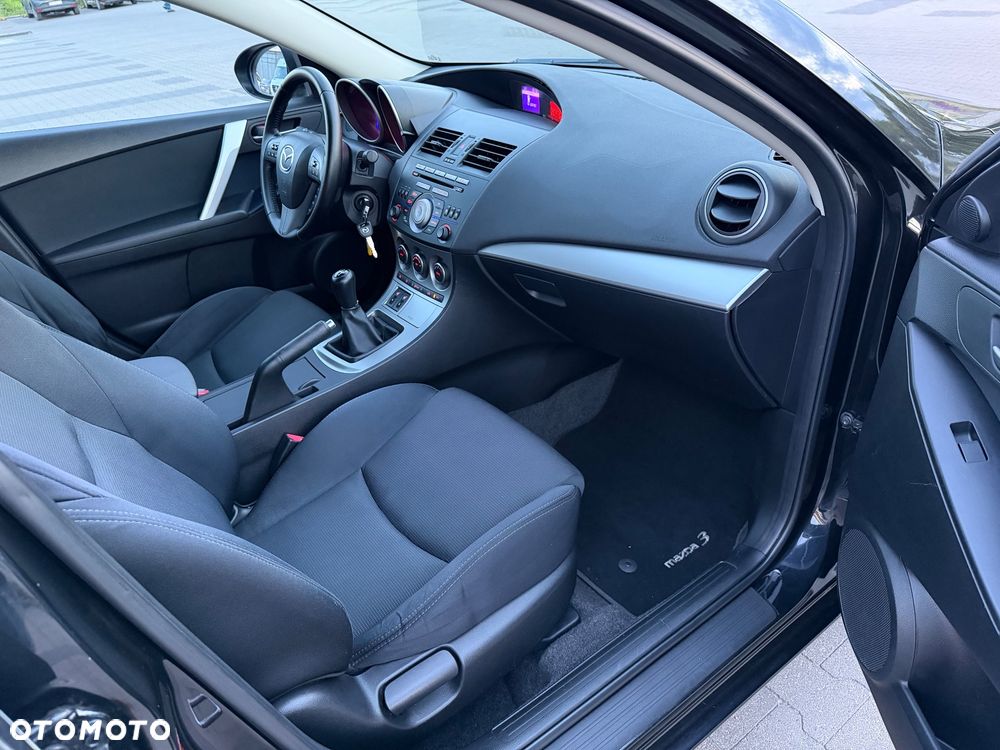 Mazda 3 1.6 Sport Active - 9
