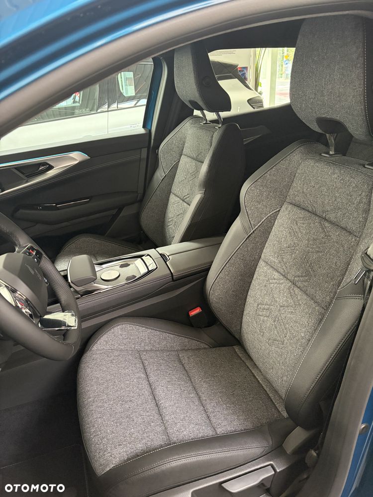 Renault Austral 1.3 TCe mHEV Techno - 14