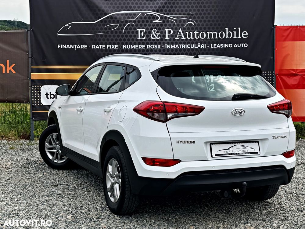 Hyundai Tucson blue 1.7 CRDi 2WD Style - 11