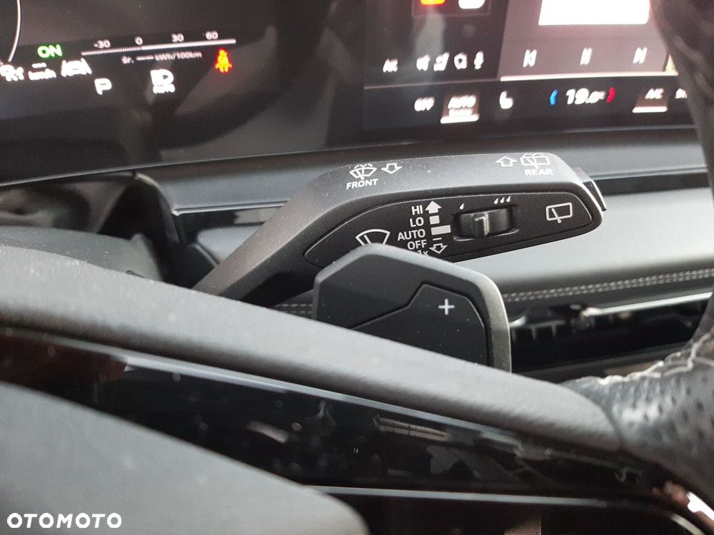 Audi Q6 e-tron - 23