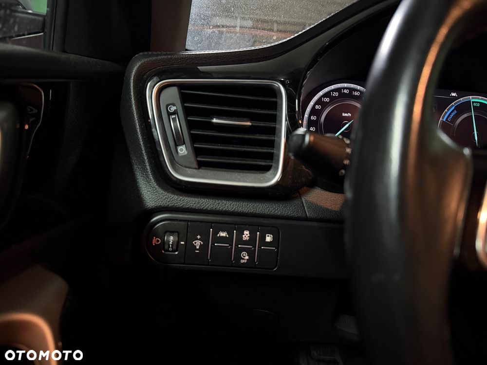 Kia XCeed 1.6 GDI DCT6 OPF Inspiration - 11