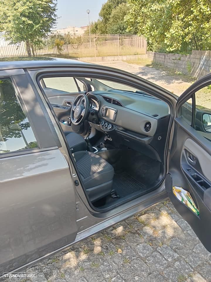 Toyota Yaris 1.0 VVT-i Comfort - 4