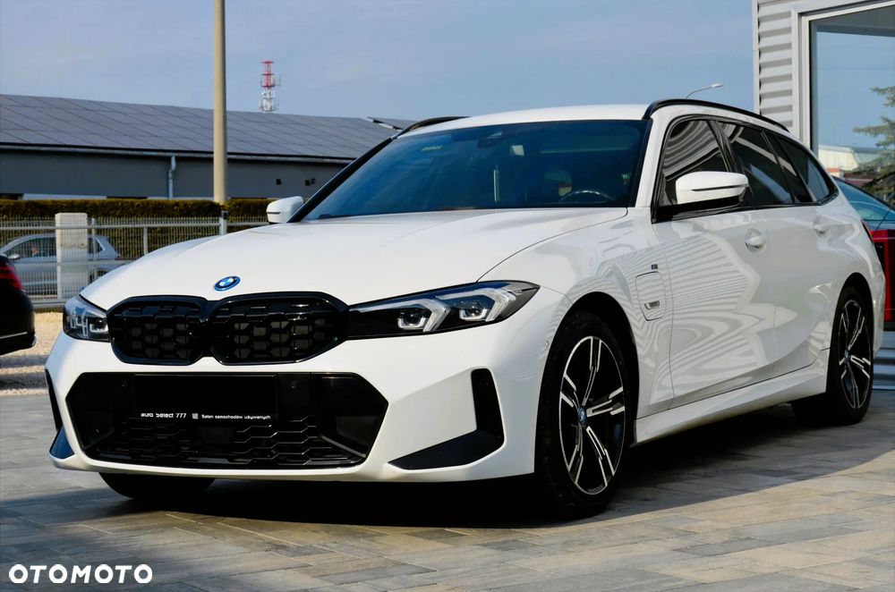 BMW Seria 3 330e xDrive M Sport sport - 7