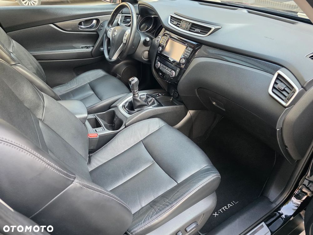 Nissan X-Trail 1.6 DIG-T Tekna - 18
