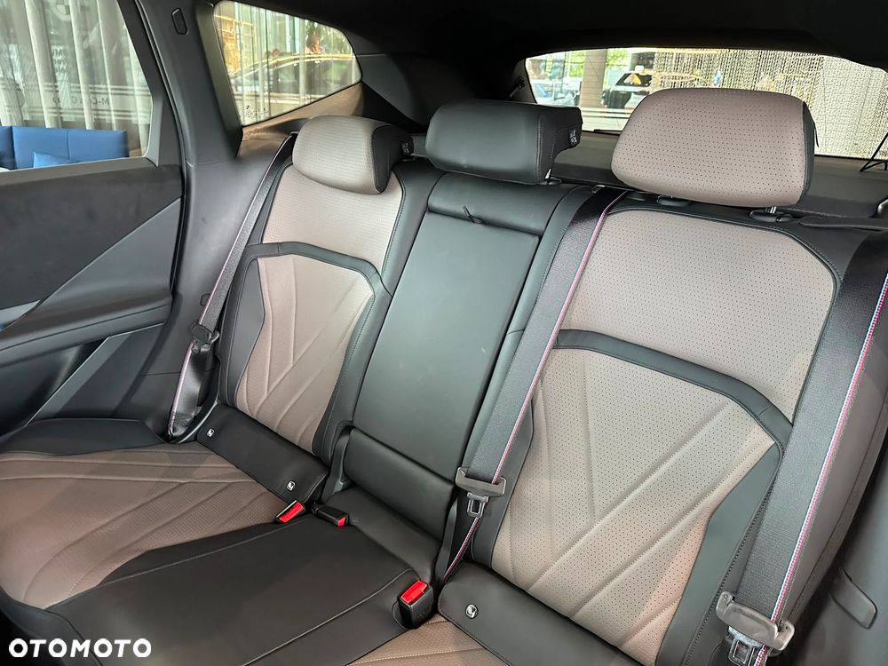 BMW iX3 50 xDrive 113.4kWh - 30