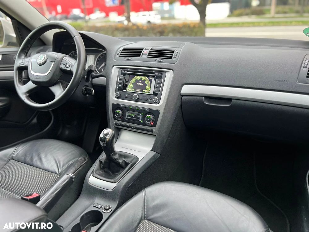 Skoda Octavia 1.6 TDI (Green tec) Ambition - 12