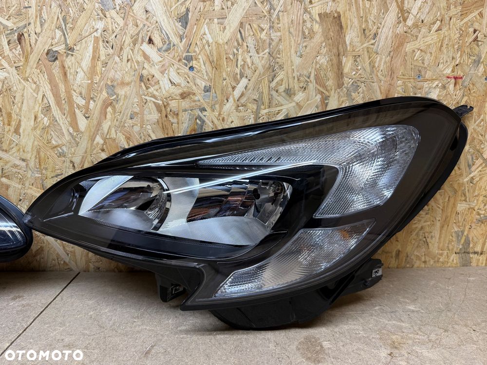 LAMPY LEWA PRAWA KOMPLET OPEL CORSA E ZWYKŁA H7 39108222 13381336 - 28