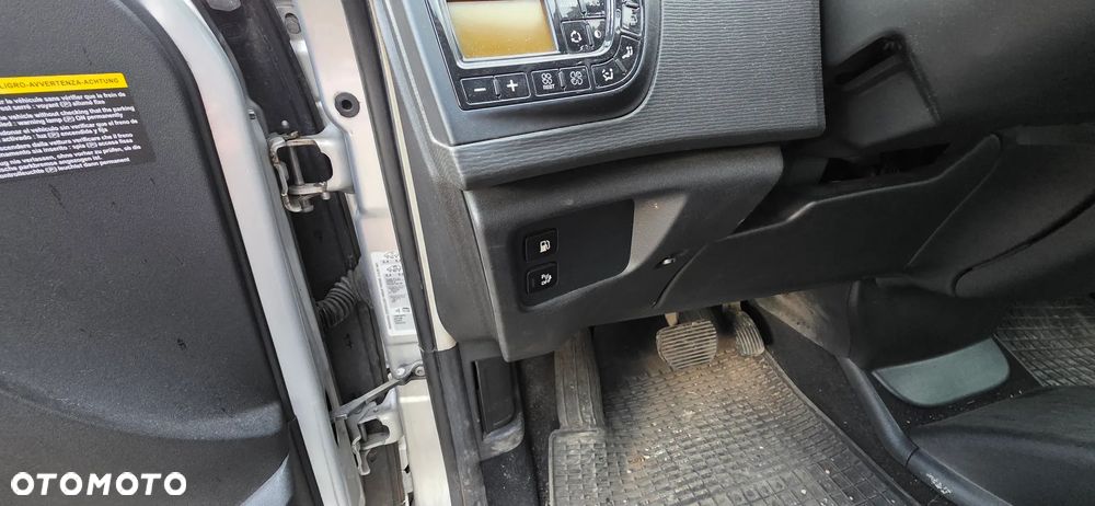 Citroën C4 Picasso 1.6 HDi My Way MCP - 20
