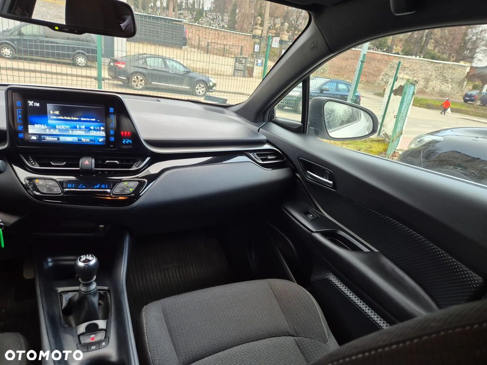 Toyota C-HR 1.2 T Premium - 30